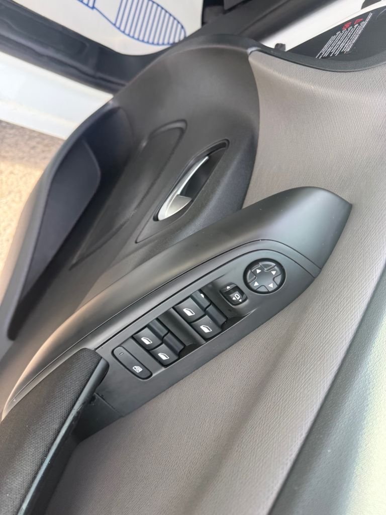 Used Citroen C4 Picasso 2015 for sale - 77967653: Photo 23