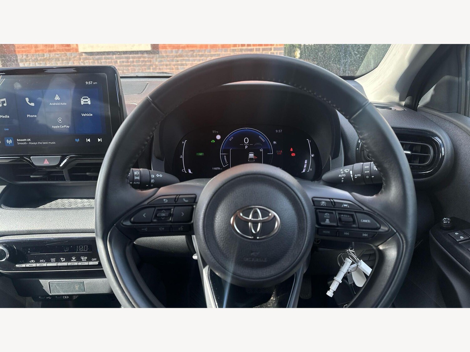 Used Toyota Yaris 2024 for sale - 77908847: Photo 10