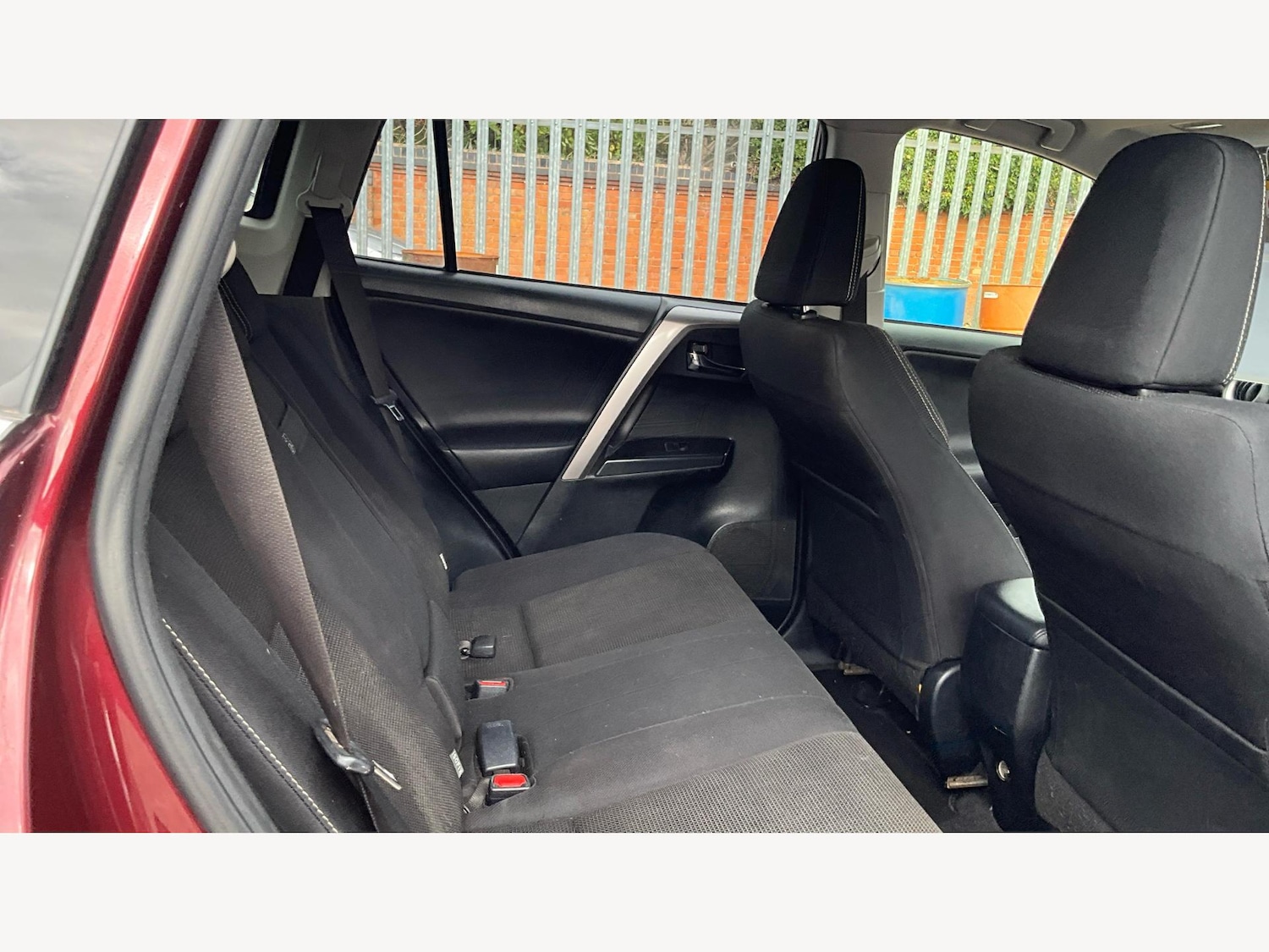 Used Toyota RAV4 2017 for sale - 76200584: Photo 14