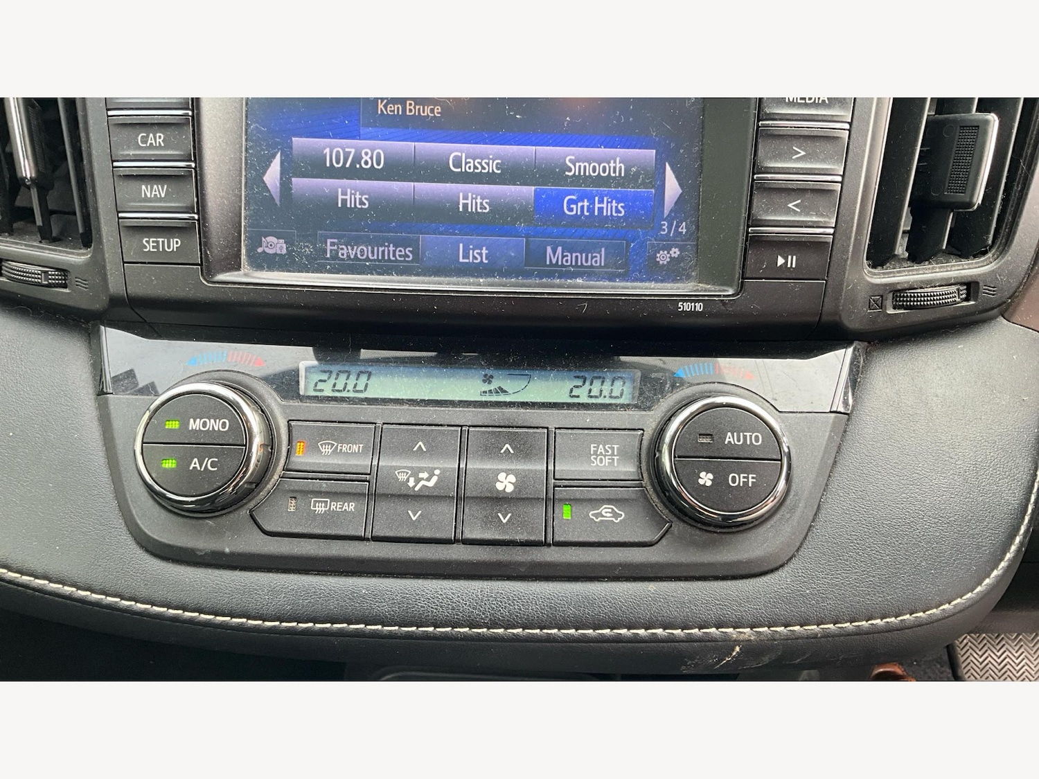 Used Toyota RAV4 2017 for sale - 76200584: Photo 23