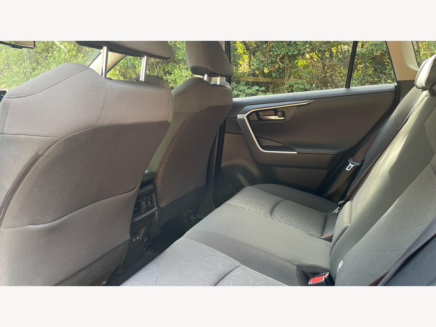 Used Toyota RAV4 2020 for sale - 76550894: Photo 16