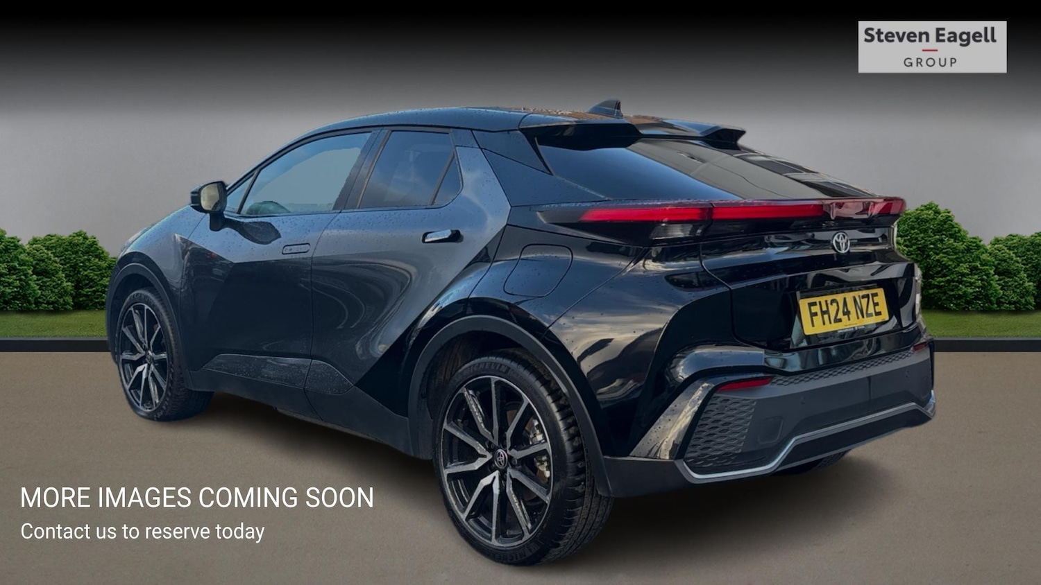 Used Toyota C-HR 2024 for sale - 76865608: Photo 2