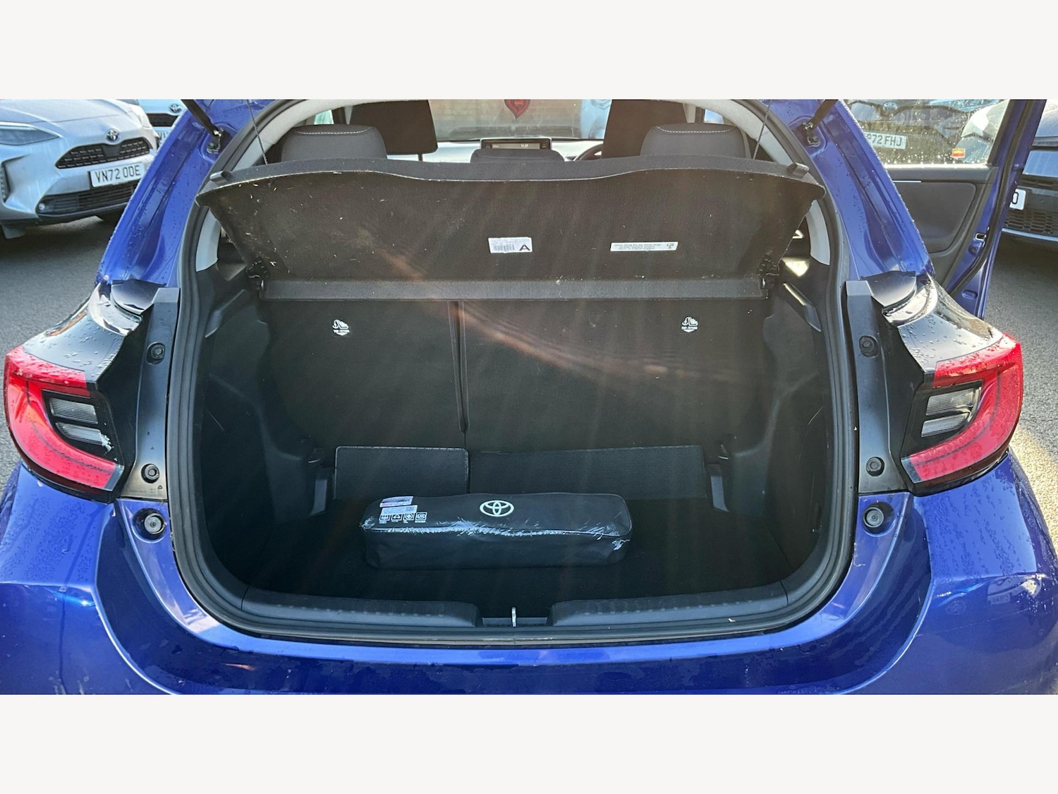 Used Toyota Yaris 2023 for sale - 77144116: Photo 16