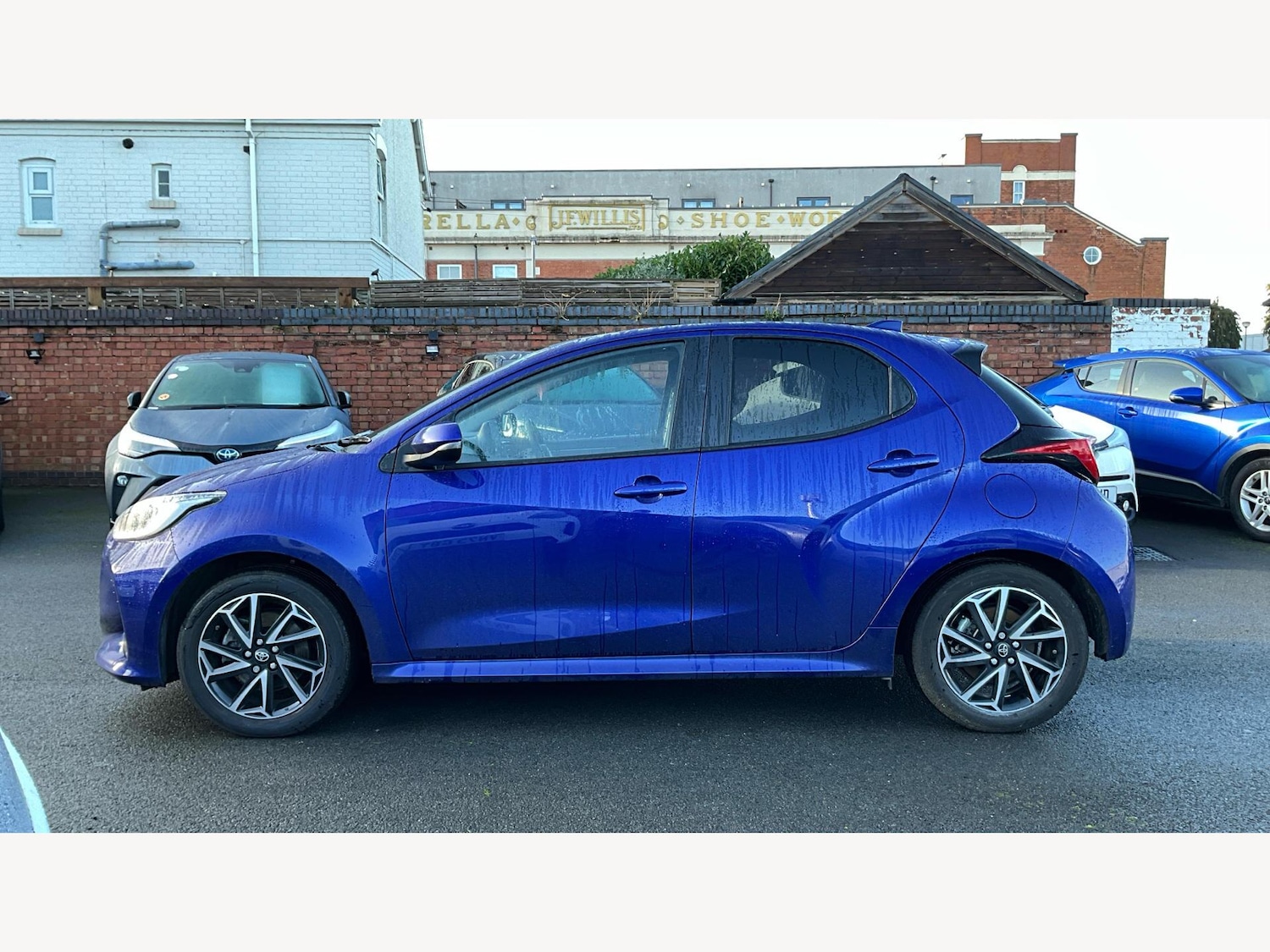 Used Toyota Yaris 2023 for sale - 77144116: Photo 19