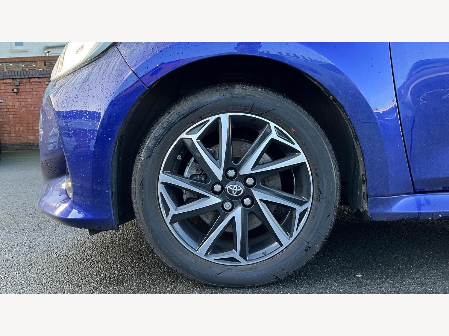 Used Toyota Yaris 2023 for sale - 77144116: Photo 20