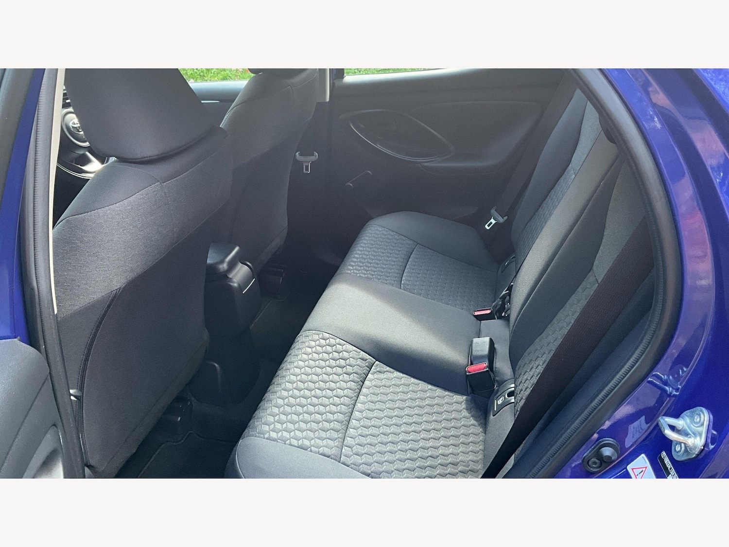 Used Toyota Yaris for sale - 78116170: Photo 15