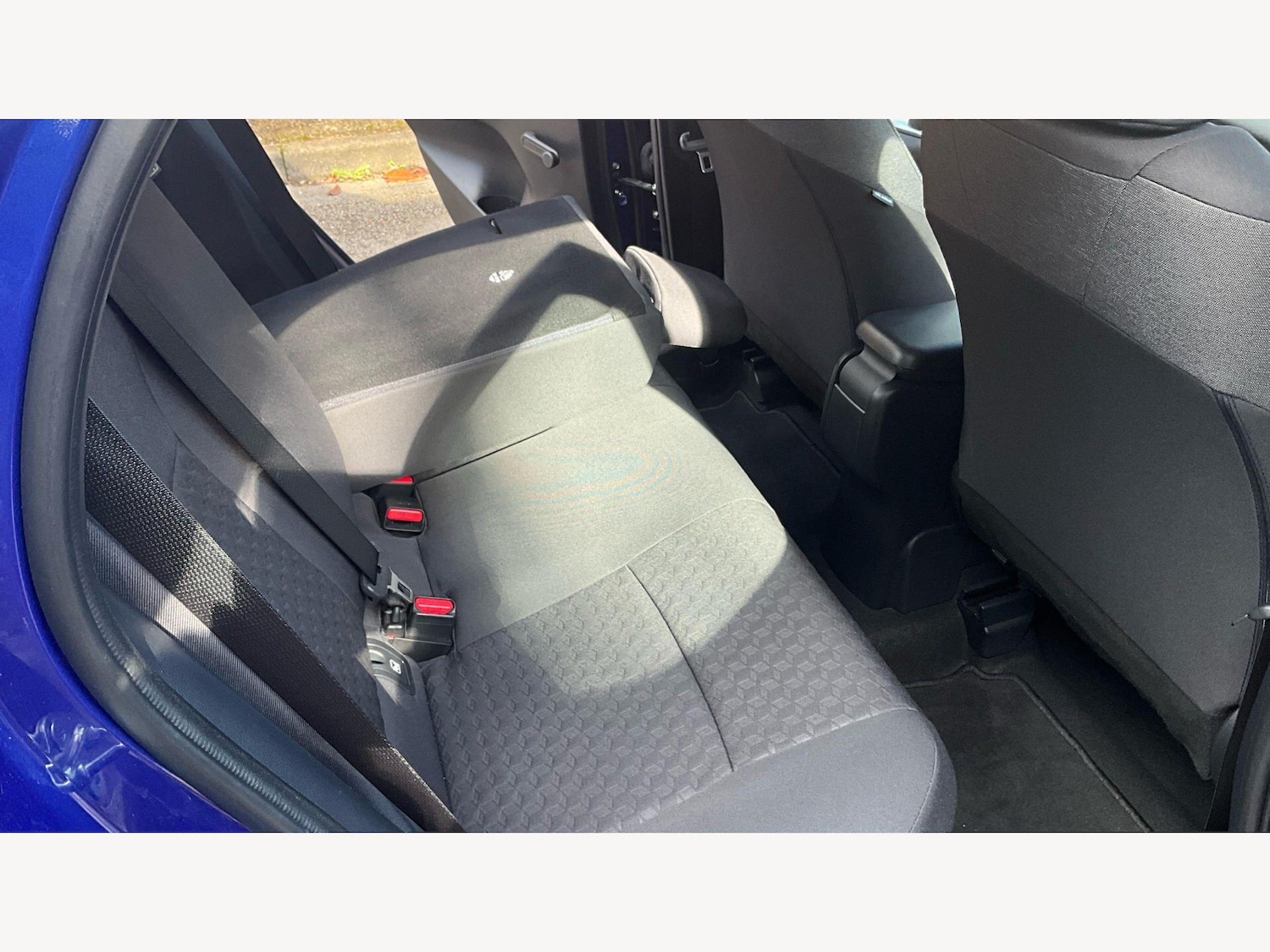 Used Toyota Yaris for sale - 78116170: Photo 36