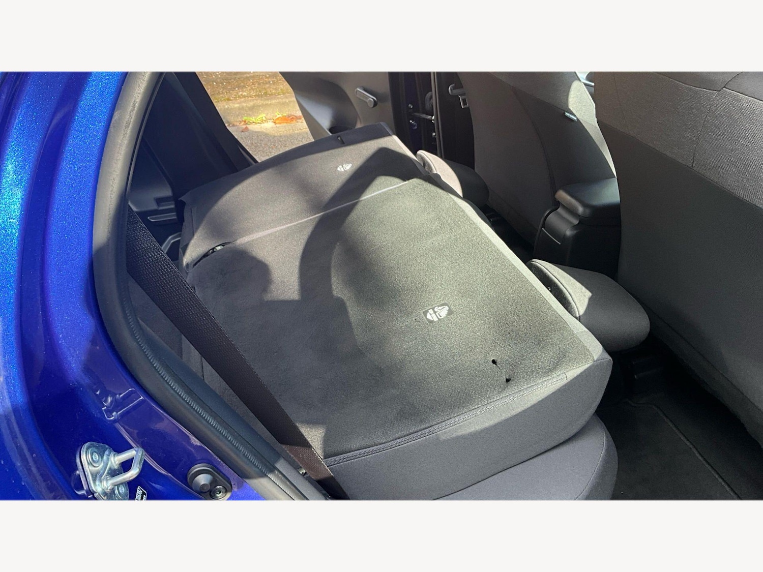 Used Toyota Yaris for sale - 78116170: Photo 37