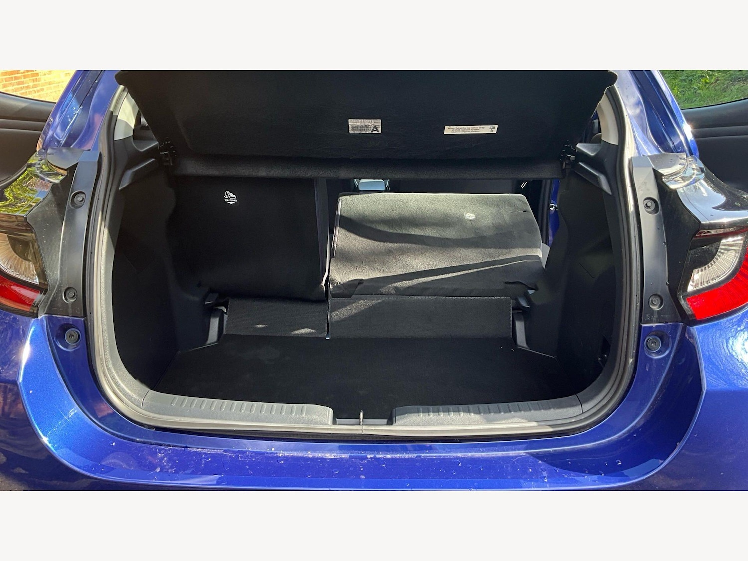 Used Toyota Yaris for sale - 78116170: Photo 41