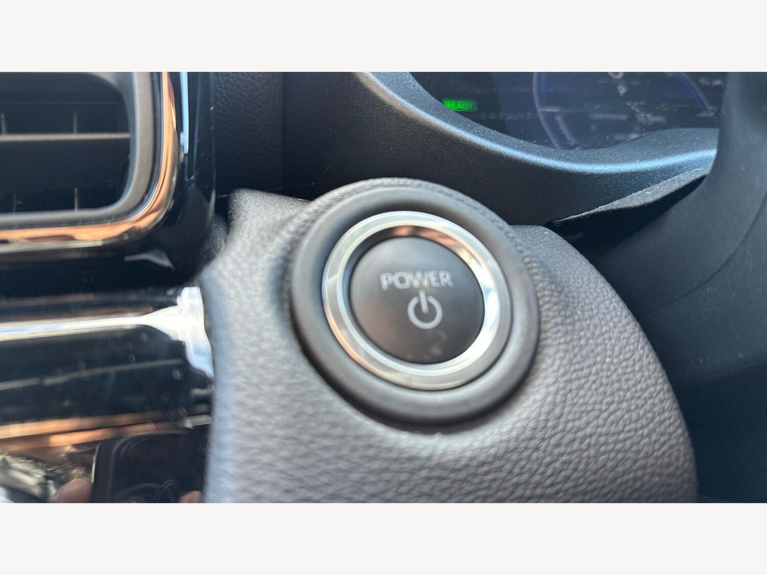 Used Toyota Yaris Cross 2025 for sale - 77909526: Photo 22