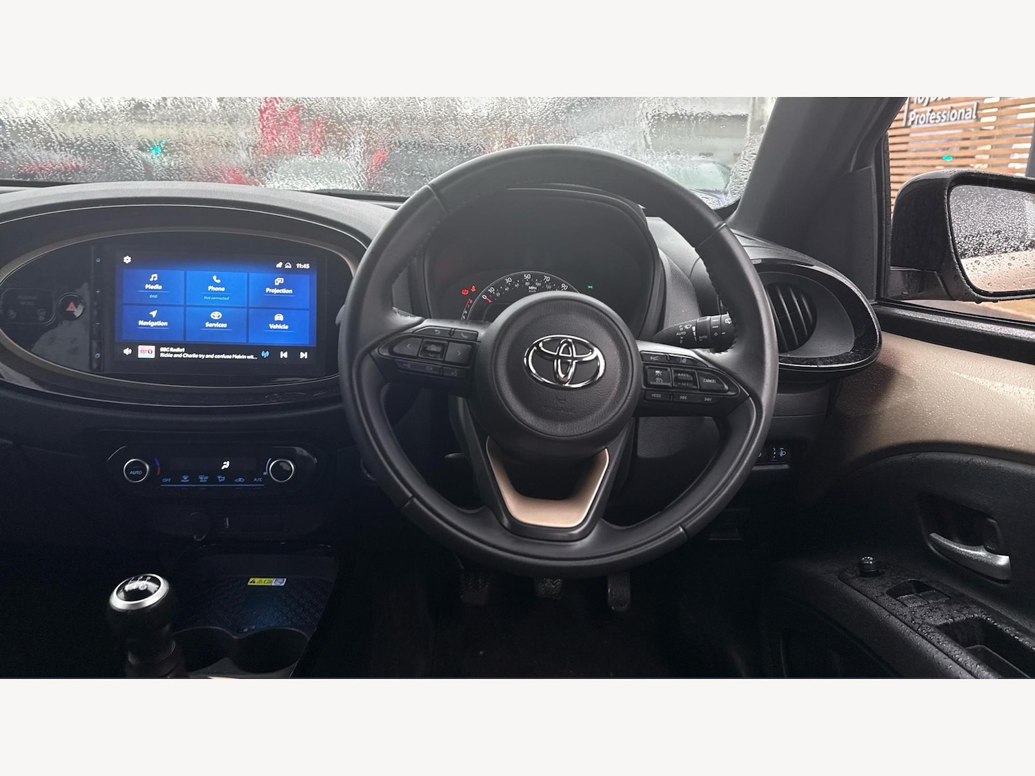 Used Toyota Aygo X 2023 for sale - 77496160: Photo 8