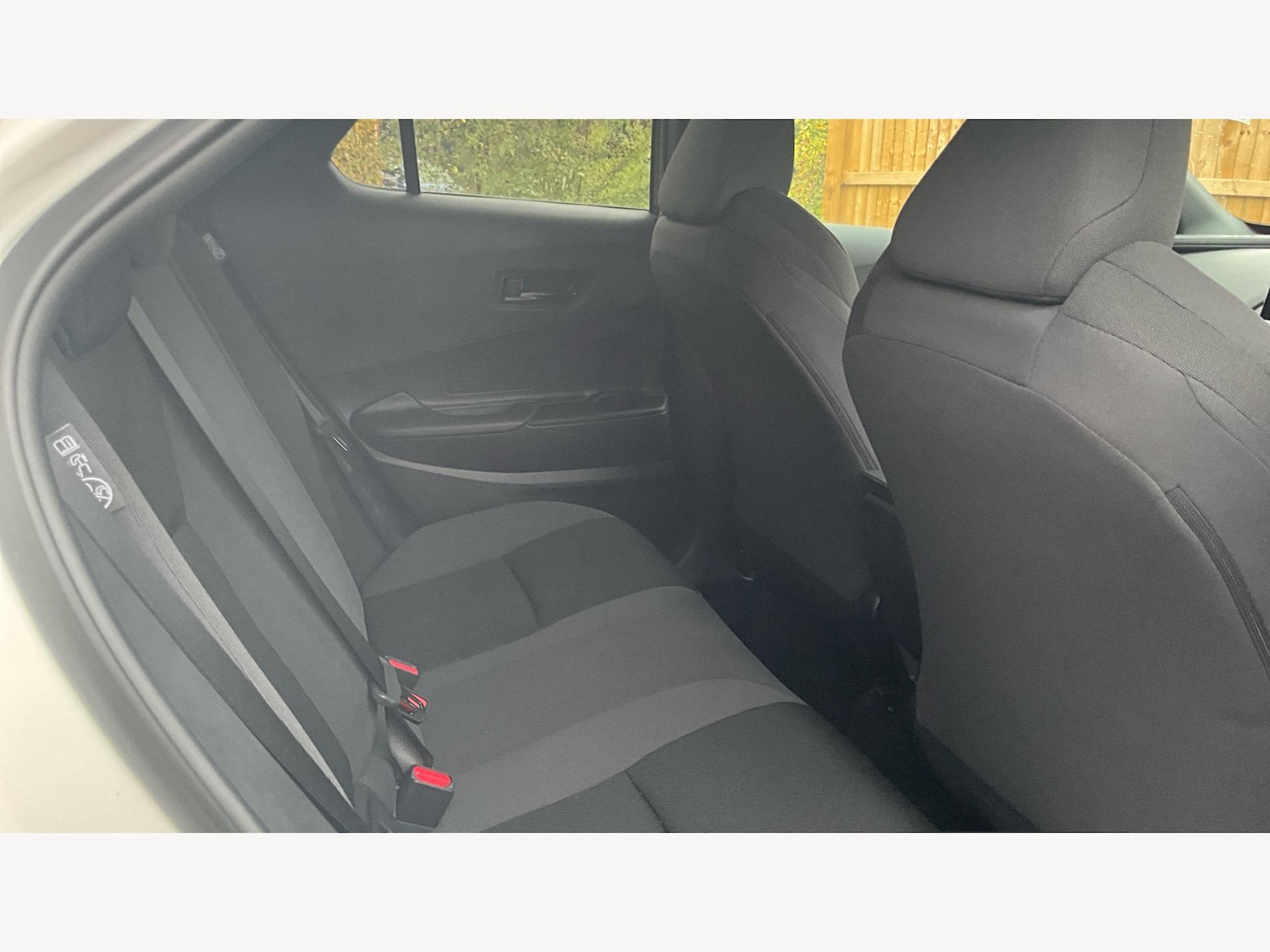 Used Toyota C-HR 2024 for sale - 76398512: Photo 14