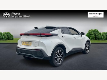 Used Toyota C-HR 2024 for sale - 76398512: Photo