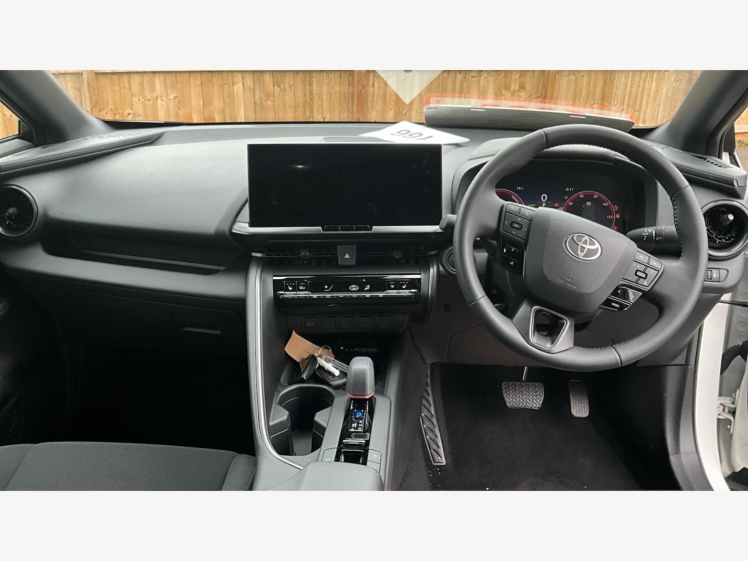 Used Toyota C-HR 2024 for sale - 76398512: Photo 7