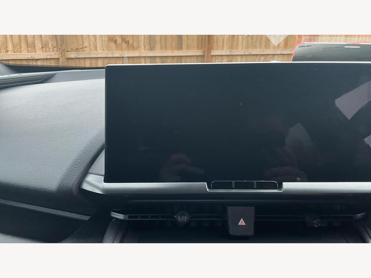 Used Toyota C-HR 2024 for sale - 76398512: Photo 9