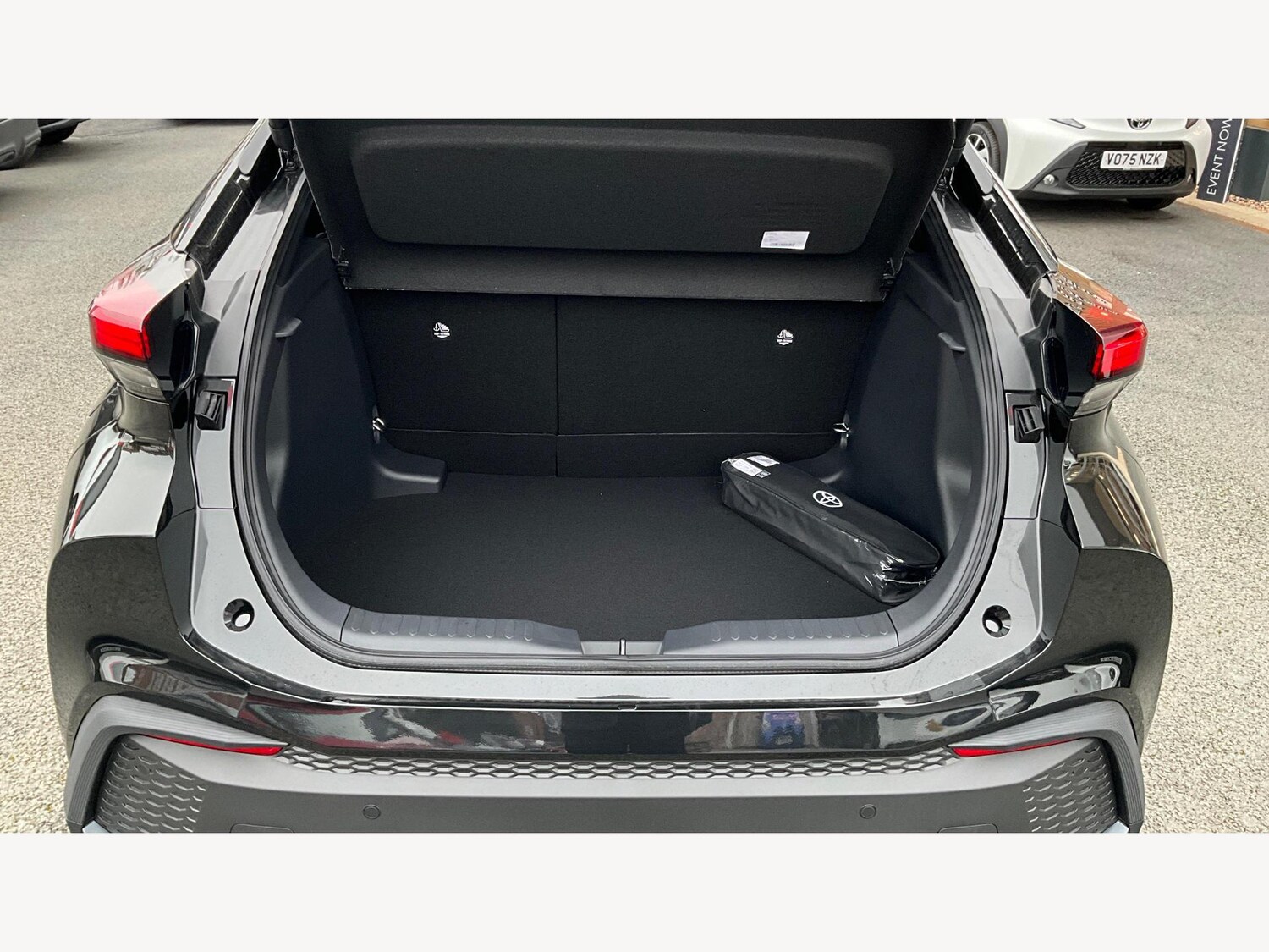 Used Toyota C-HR 2025 for sale - 77174448: Photo 16