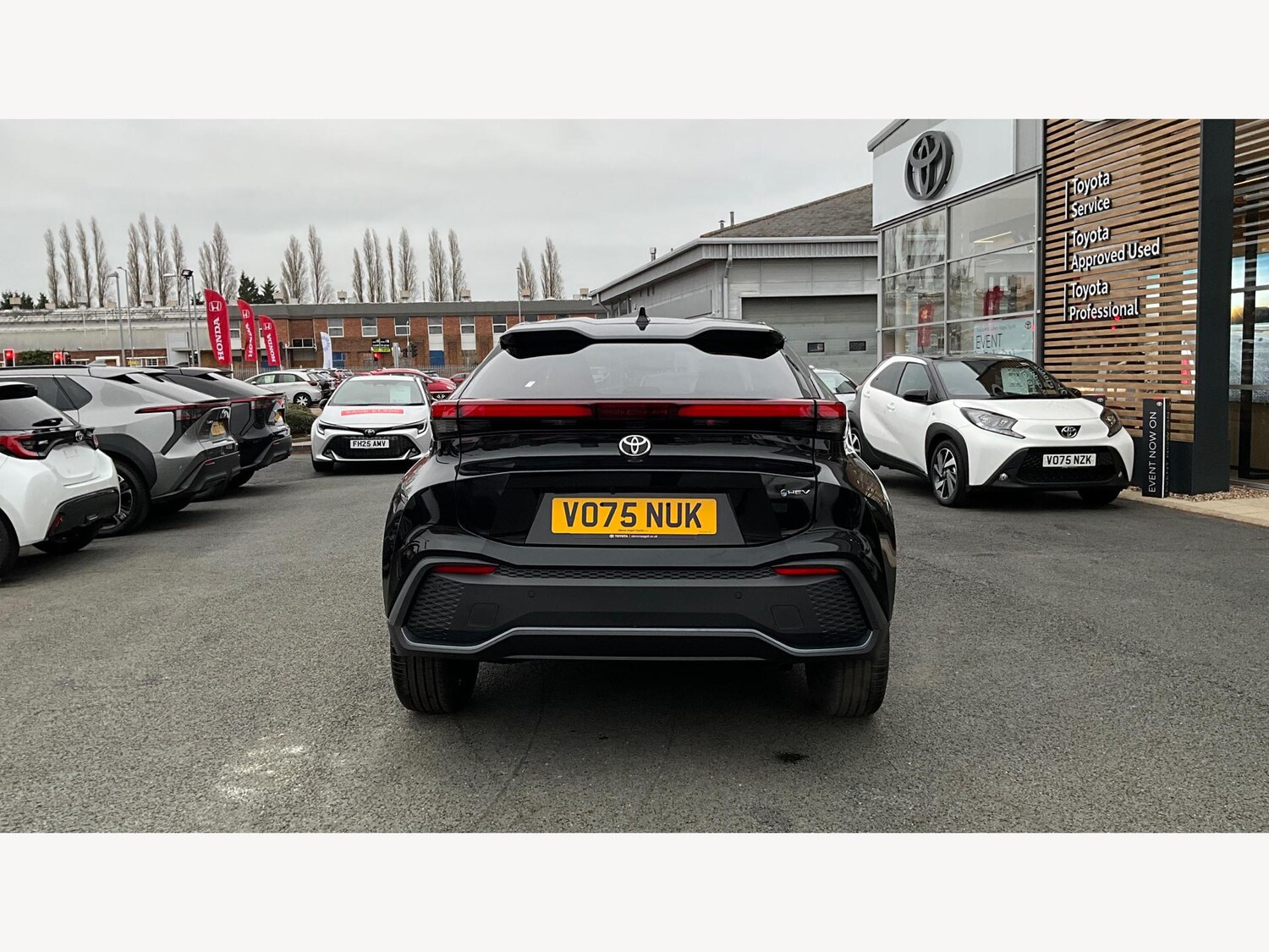 Used Toyota C-HR 2025 for sale - 77174448: Photo 21