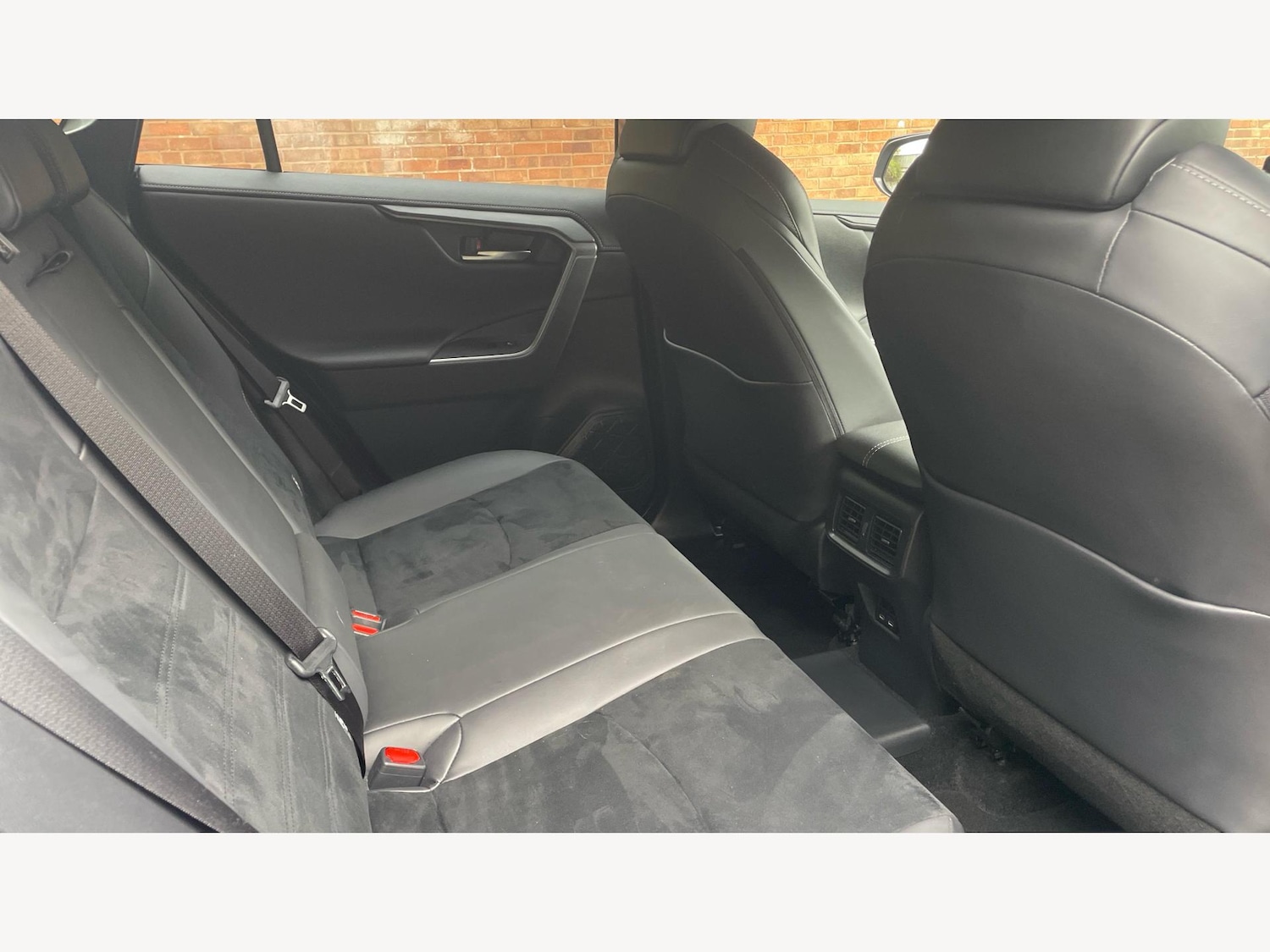 Used Toyota RAV4 2025 for sale - 76527871: Photo 14