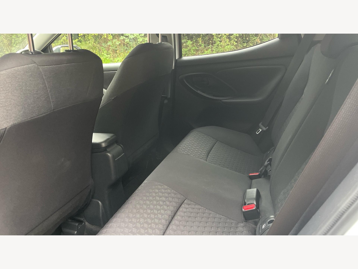 Used Toyota Yaris for sale - 76996985: Photo 15