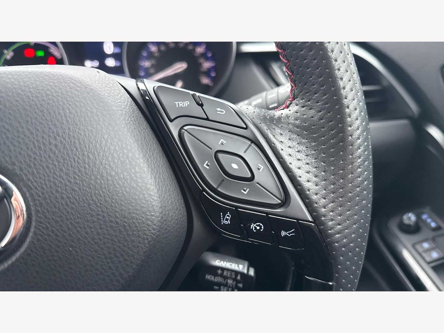 Used Toyota C-HR 2022 for sale - 77143346: Photo 23