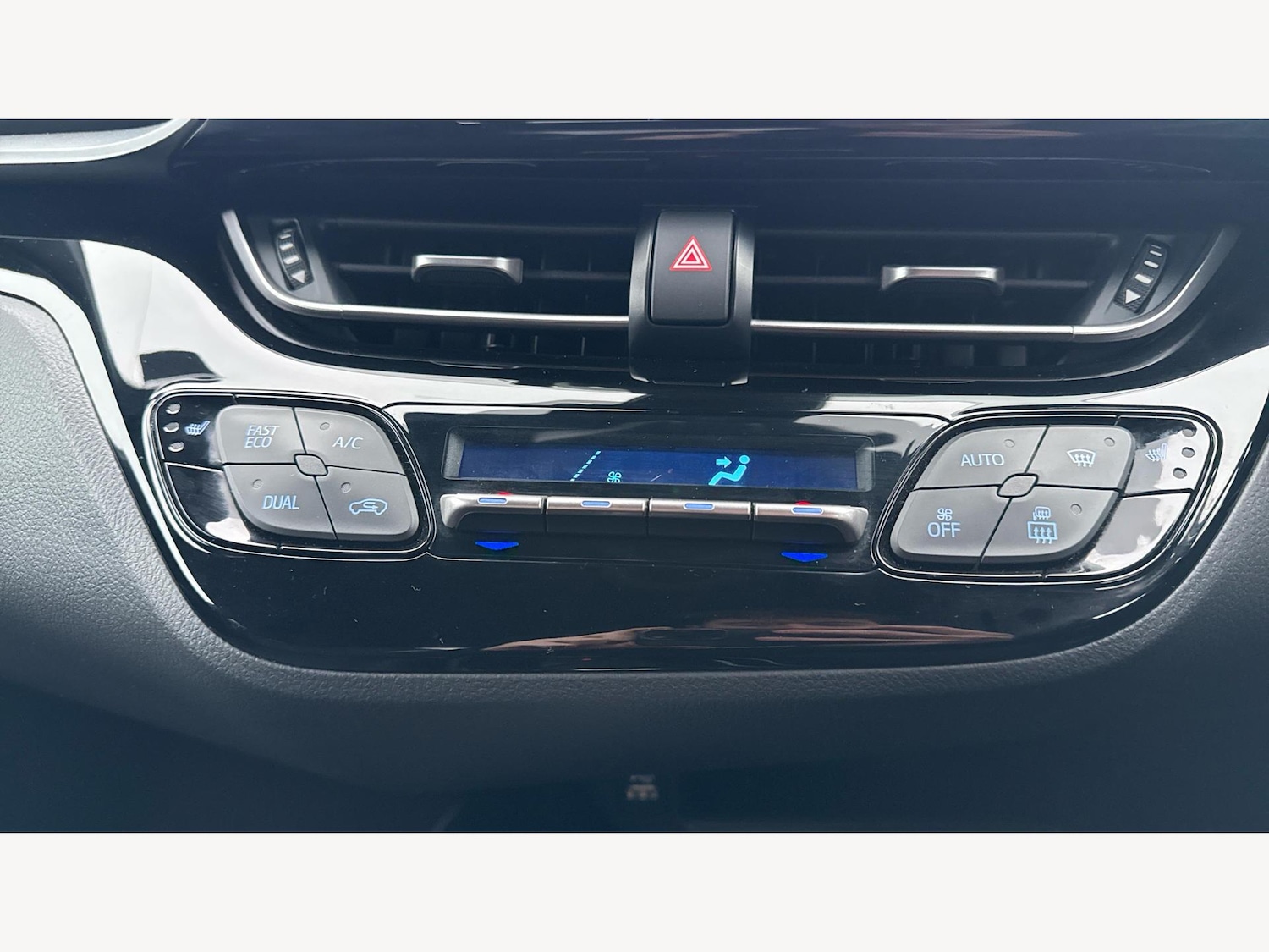 Used Toyota C-HR 2022 for sale - 77143346: Photo 24