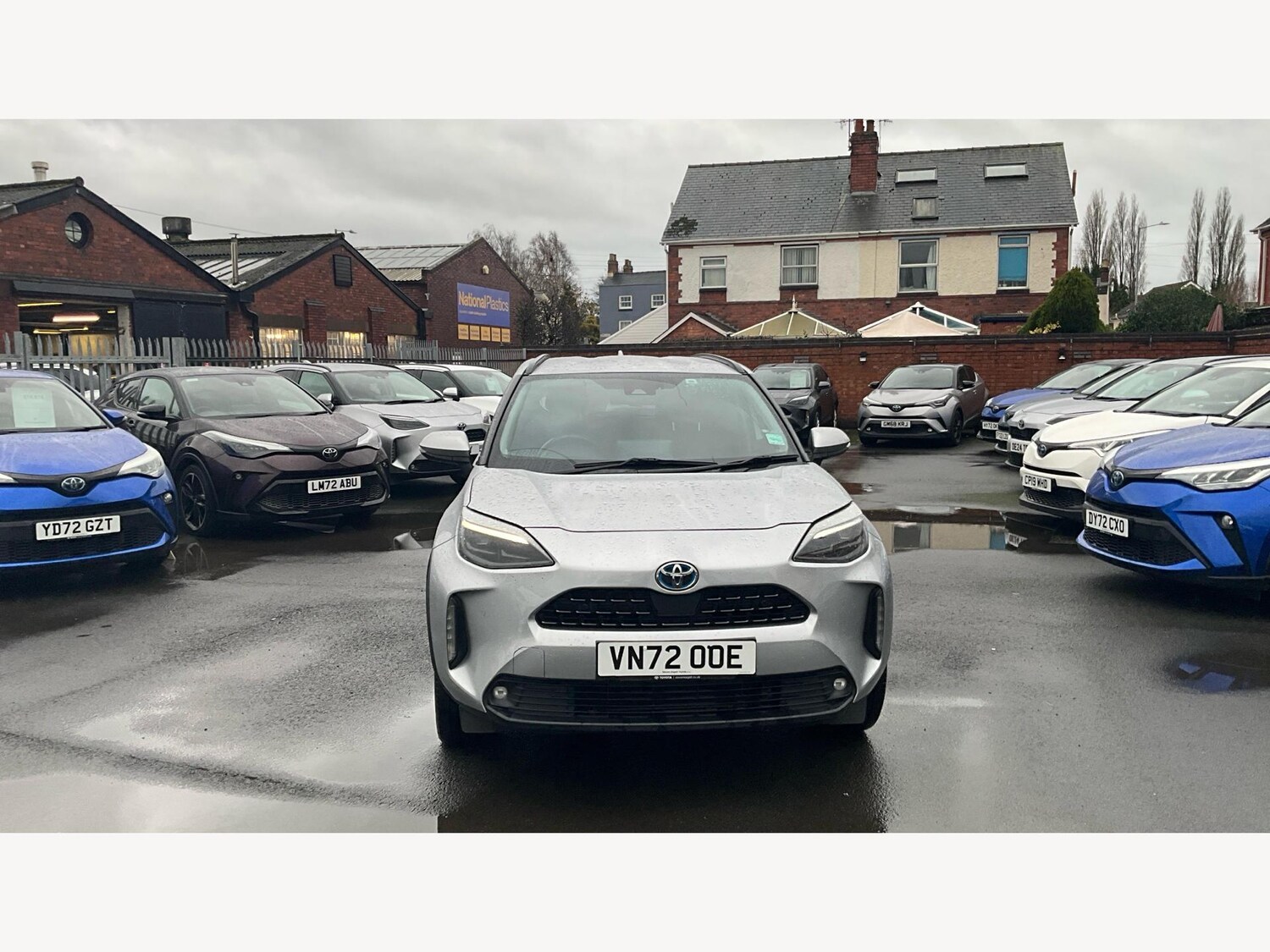 Used Toyota Yaris Cross 2022 for sale - 76997598: Photo 17