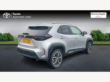 Used Toyota Yaris Cross 2022 for sale - 76997598: Photo