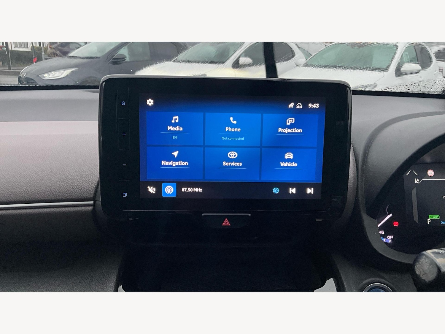 Used Toyota Yaris Cross 2022 for sale - 76997598: Photo 9