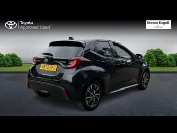 Used Toyota Yaris 2022 for sale - 74597181: Photo