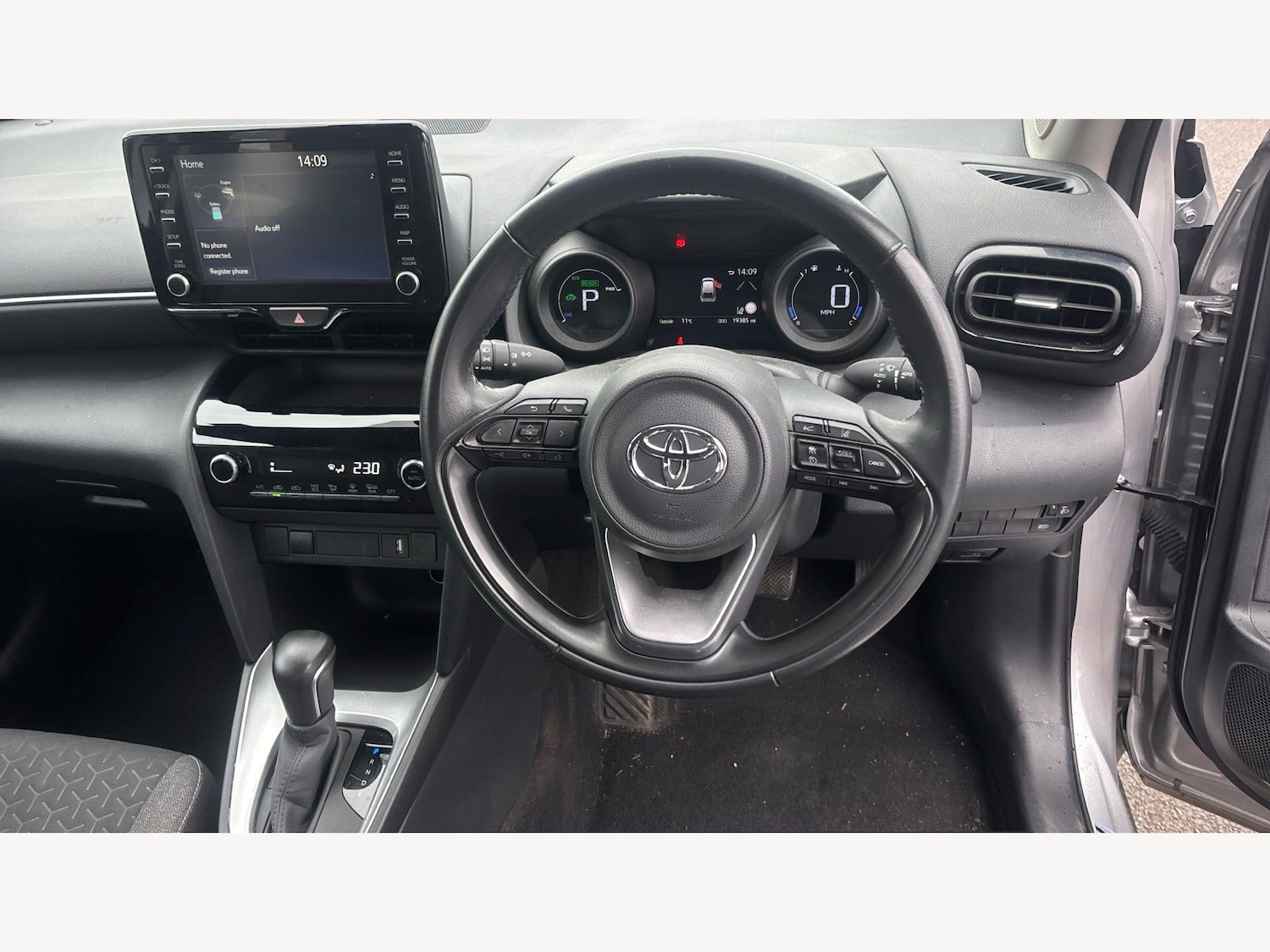 Used Toyota Yaris Cross 2023 for sale - 78115013: Photo 8