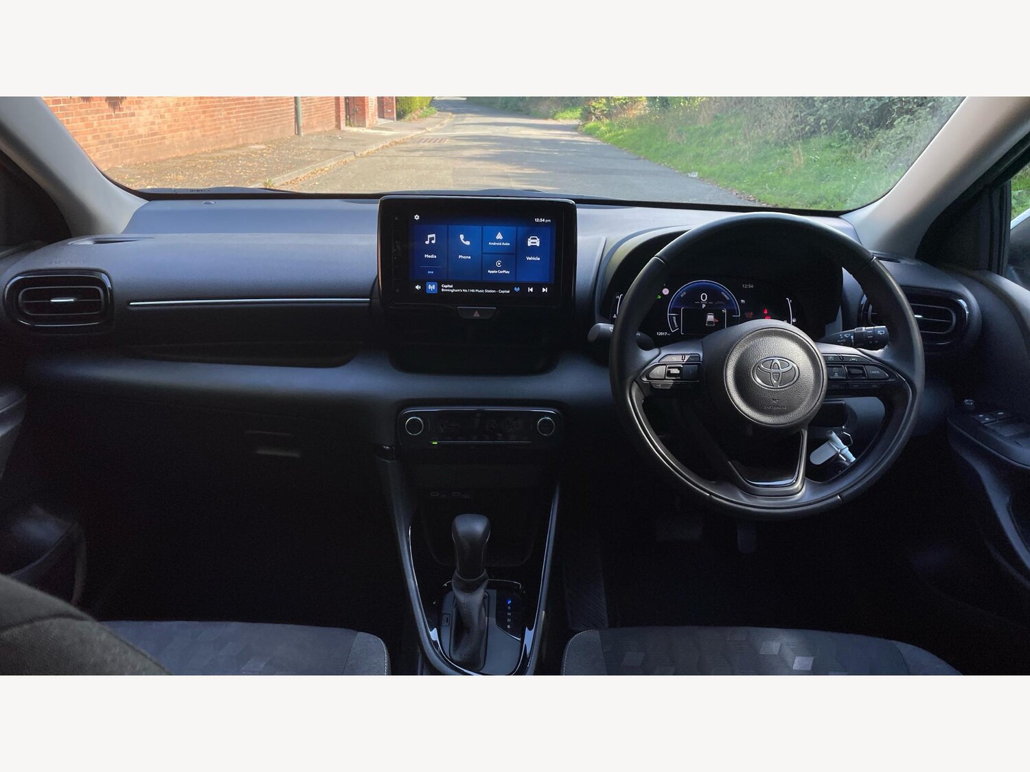 Used Toyota Yaris 2024 for sale - 75838970: Photo 7