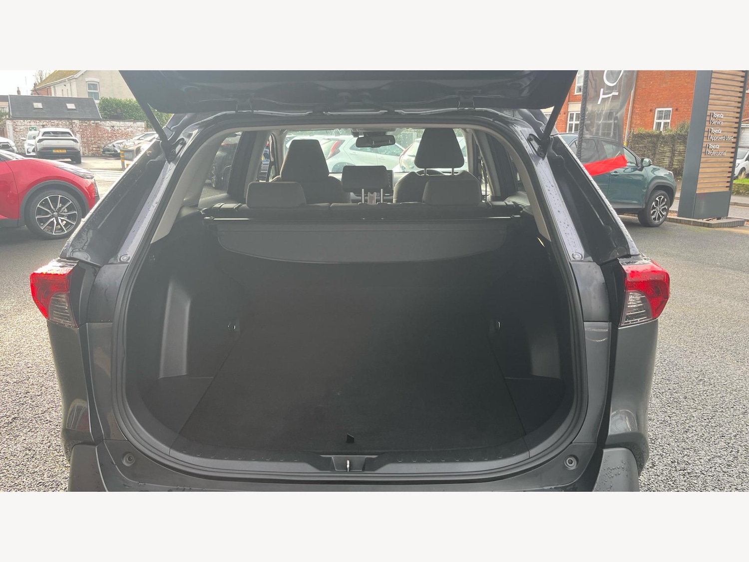 Used Toyota RAV4 for sale - 77575415: Photo 16