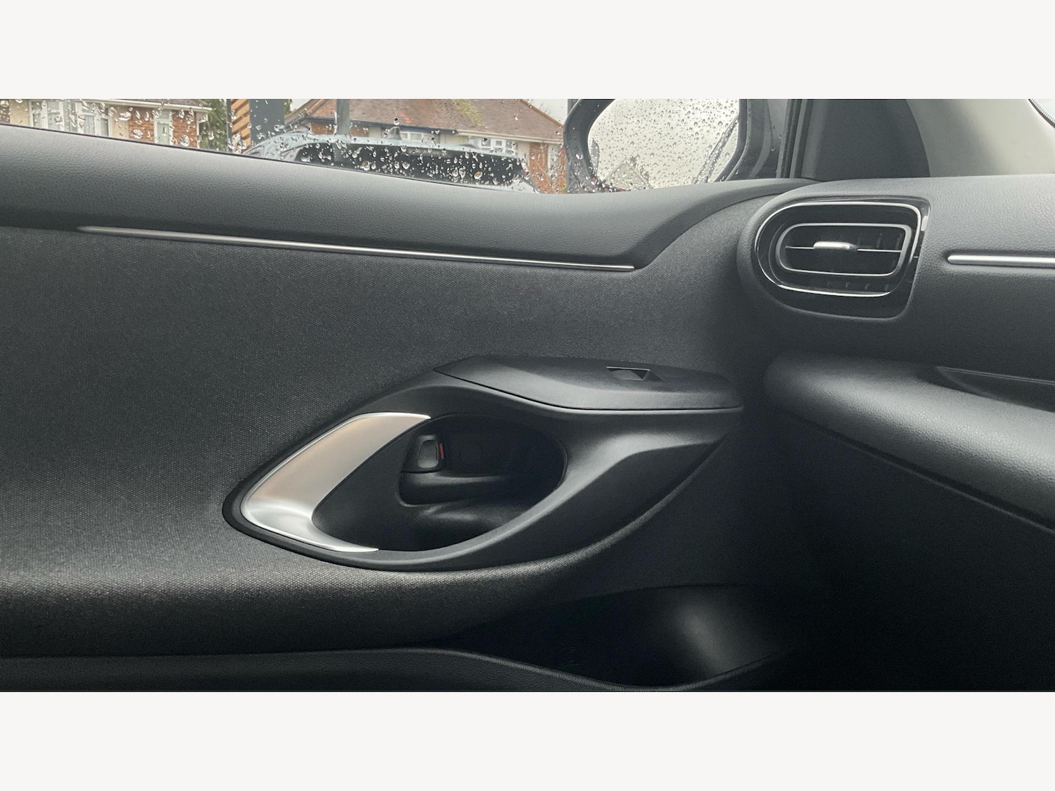 Used Toyota Yaris 2021 for sale - 77331245: Photo 28