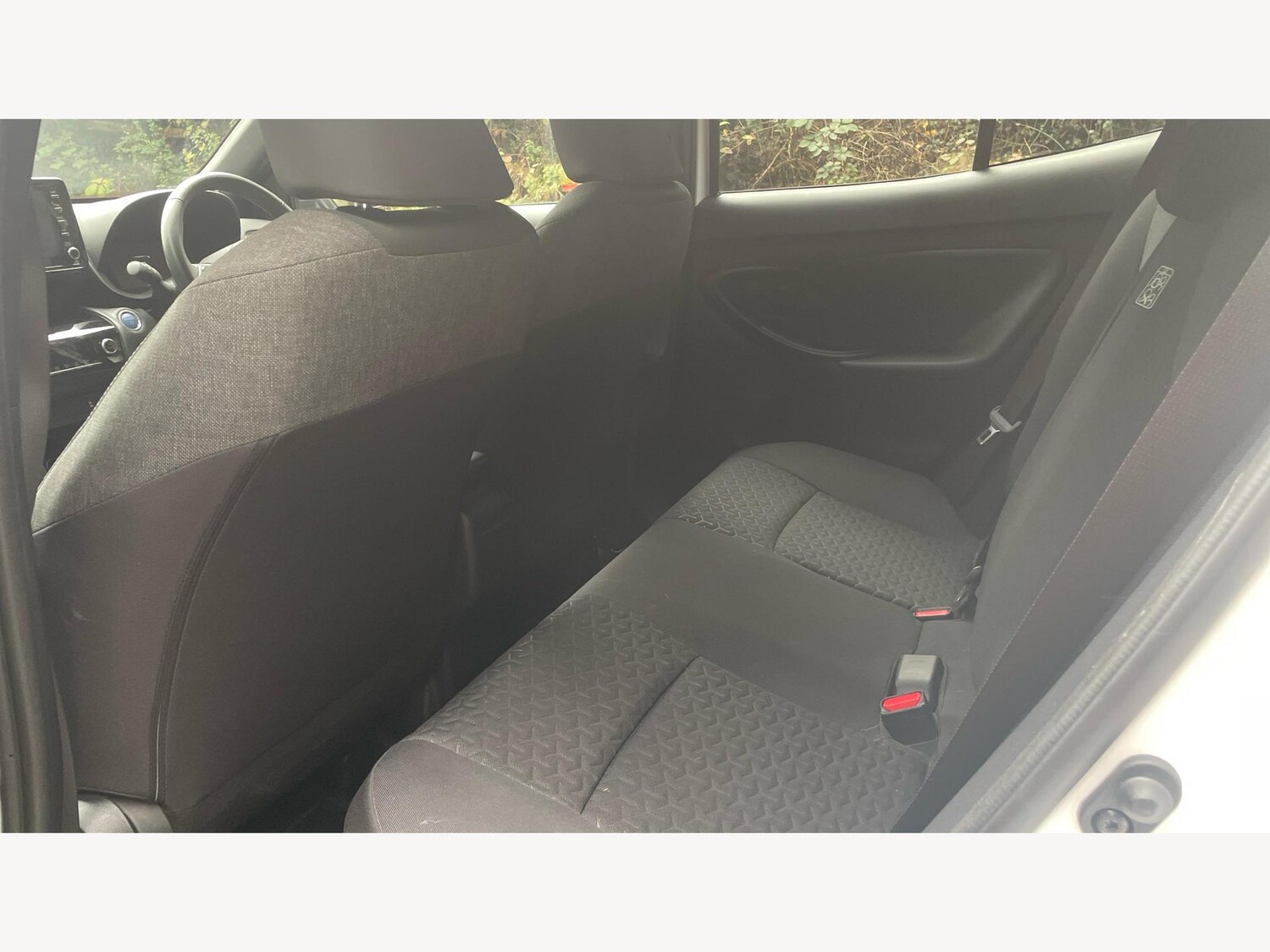 Used Toyota Yaris Cross 2022 for sale - 77331298: Photo 15