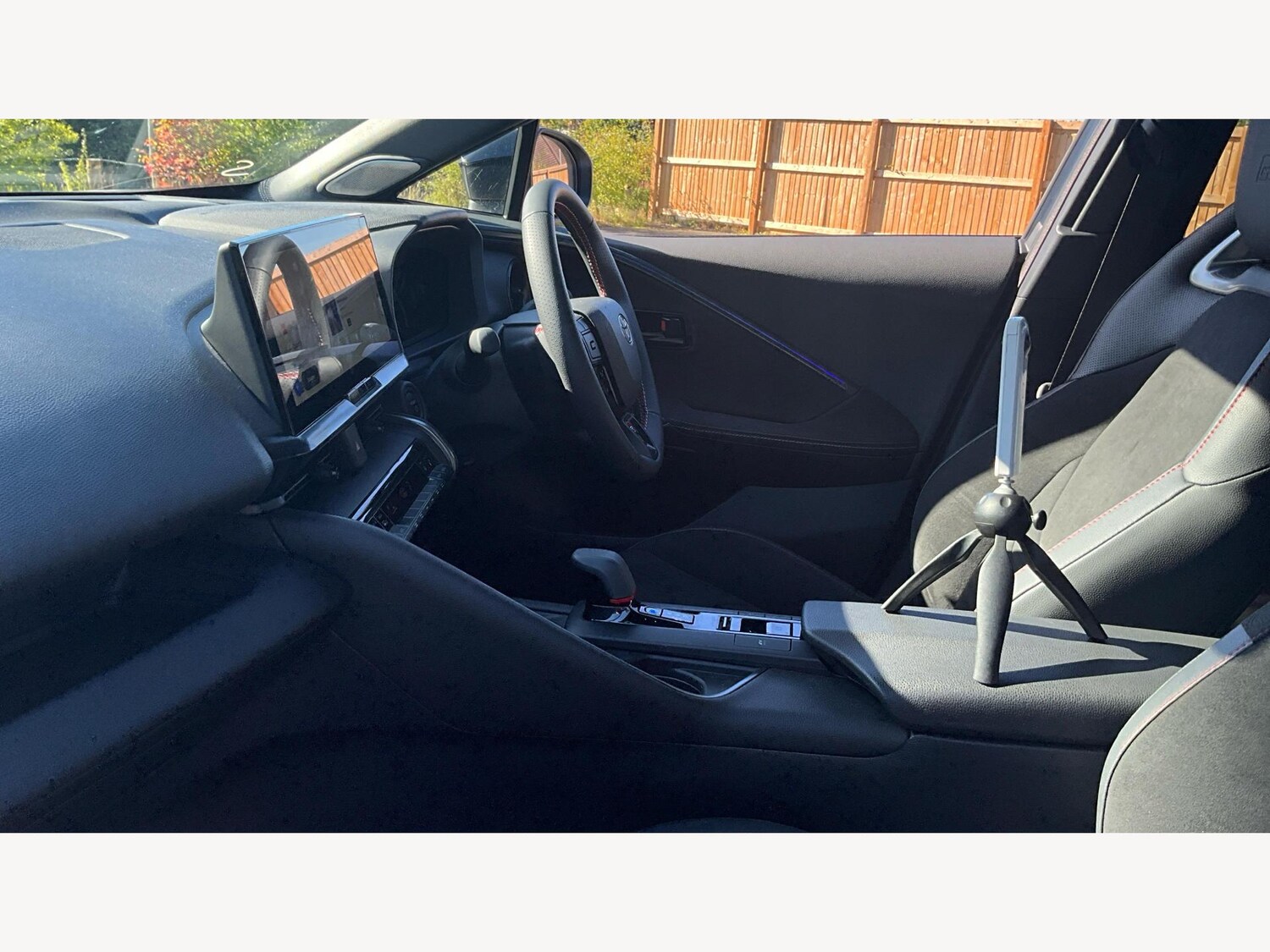 Used Toyota C-HR 2024 for sale - 76020691: Photo 12