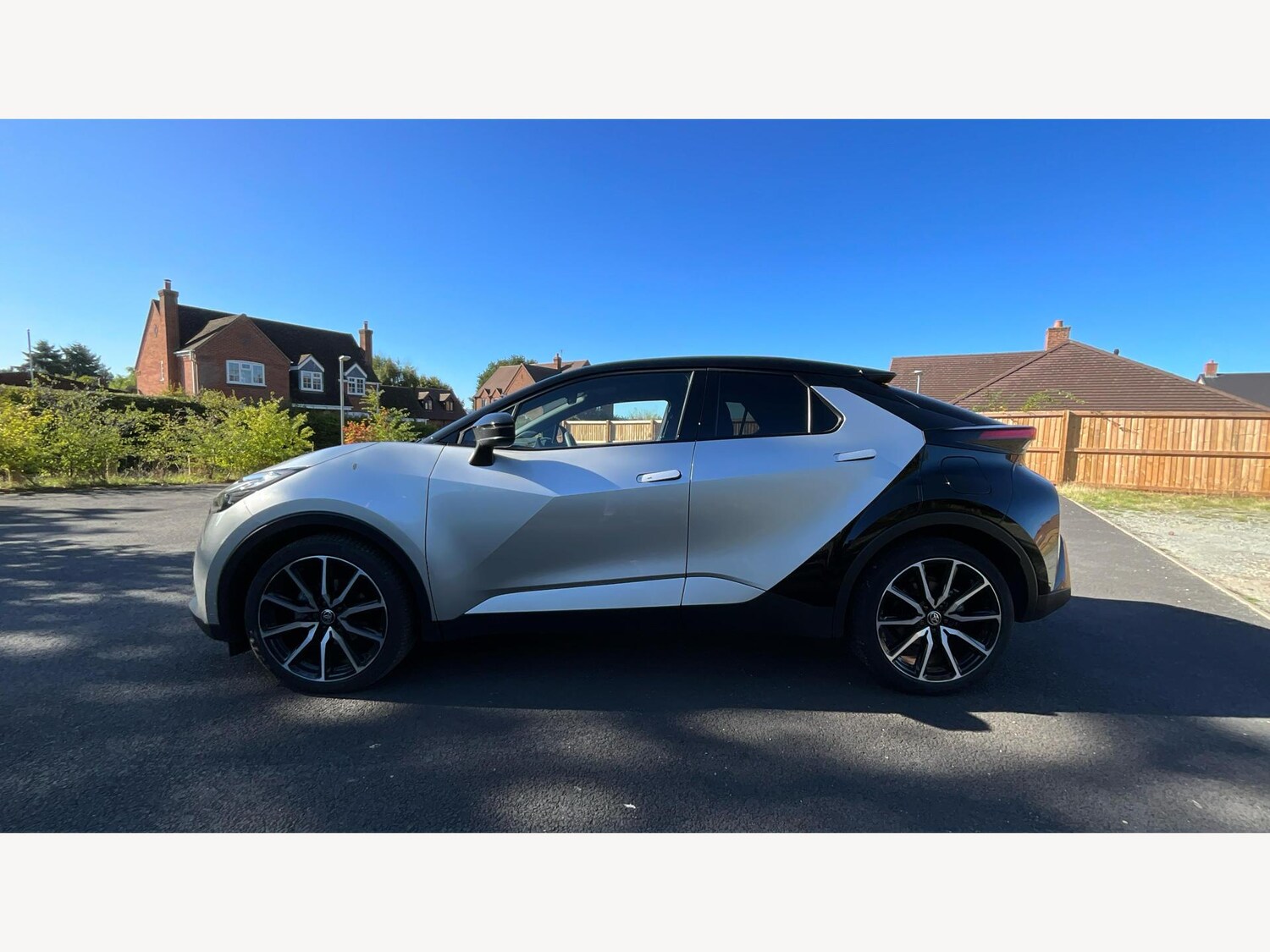 Used Toyota C-HR 2024 for sale - 76020691: Photo 19