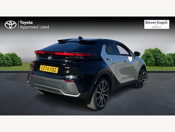 Used Toyota C-HR 2024 for sale - 76020691: Photo 2