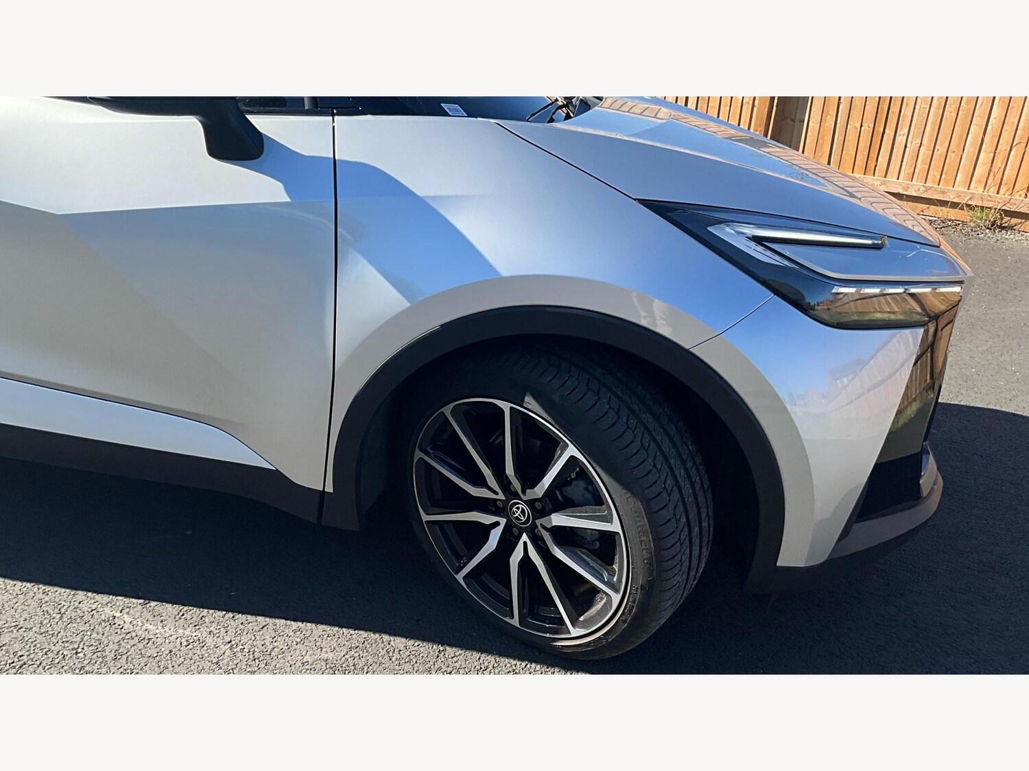 Used Toyota C-HR 2024 for sale - 76020691: Photo 33