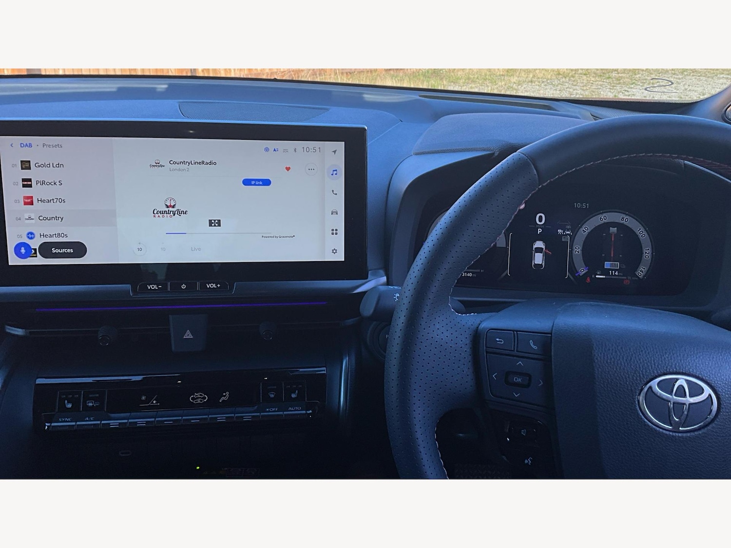 Used Toyota C-HR 2024 for sale - 76020691: Photo 8