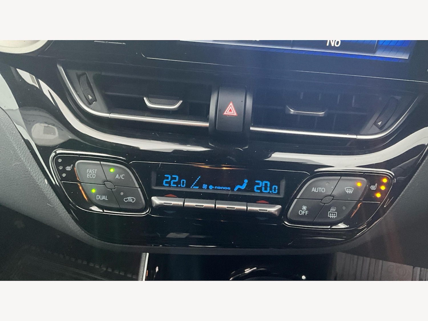 Used Toyota C-HR 2019 for sale - 76700767: Photo 30