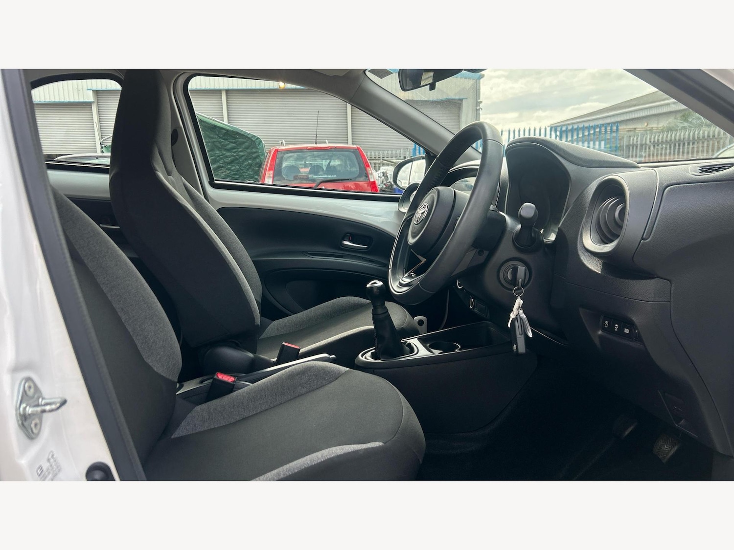 Used Toyota Aygo X 2023 for sale - 77637380: Photo 13