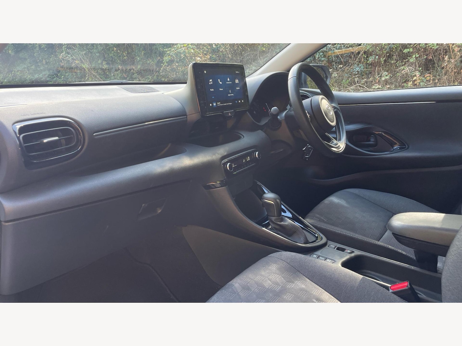 Used Toyota Yaris 2024 for sale - 77564954: Photo 12