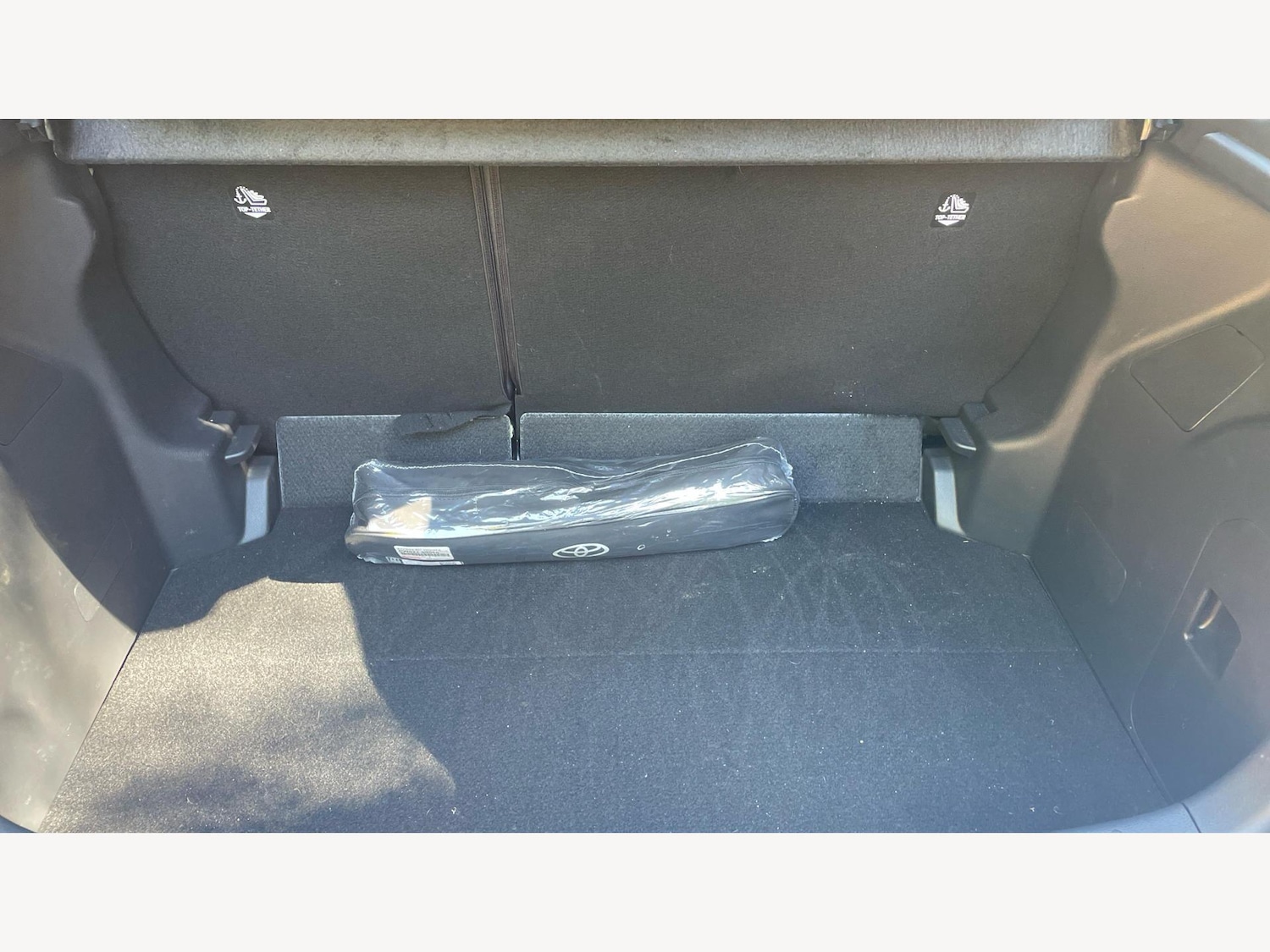 Used Toyota Yaris 2024 for sale - 77564954: Photo 16