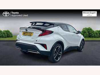 Used Toyota C-HR 2023 for sale - 79373879: Photo