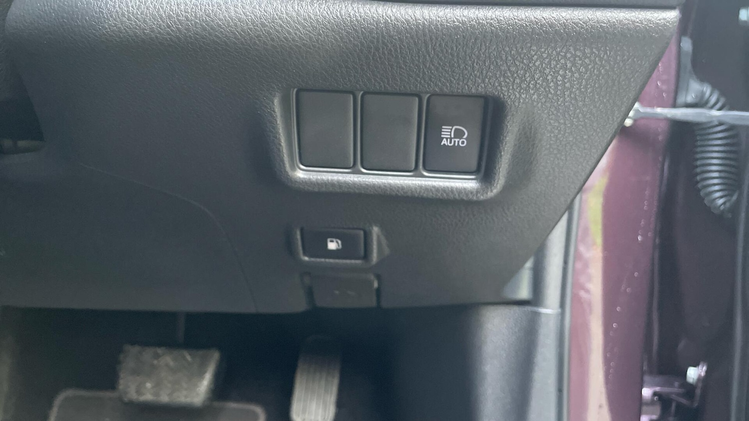 Used Toyota C-HR 2022 for sale - 77143773: Photo 32