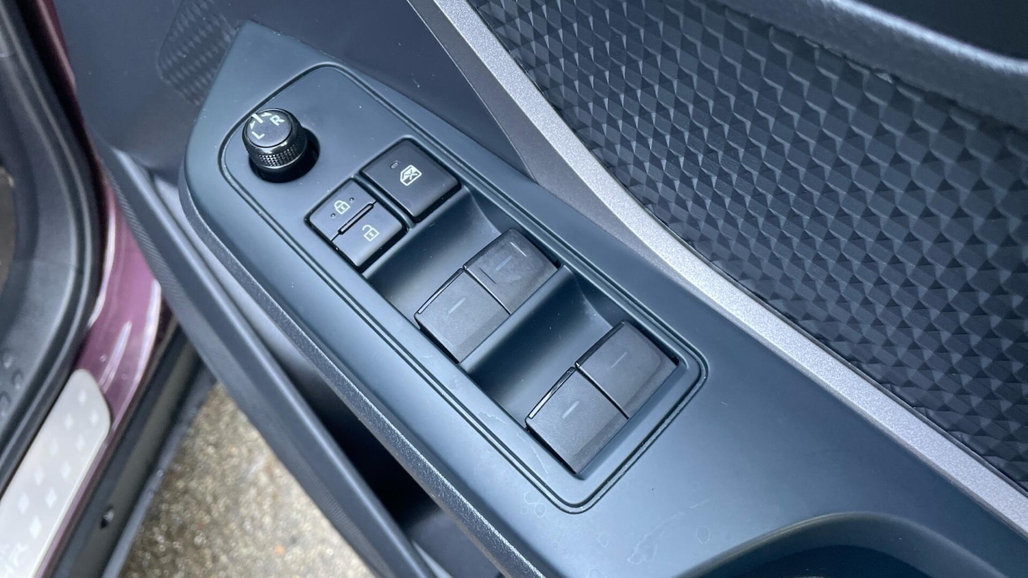 Used Toyota C-HR 2022 for sale - 77143773: Photo 33