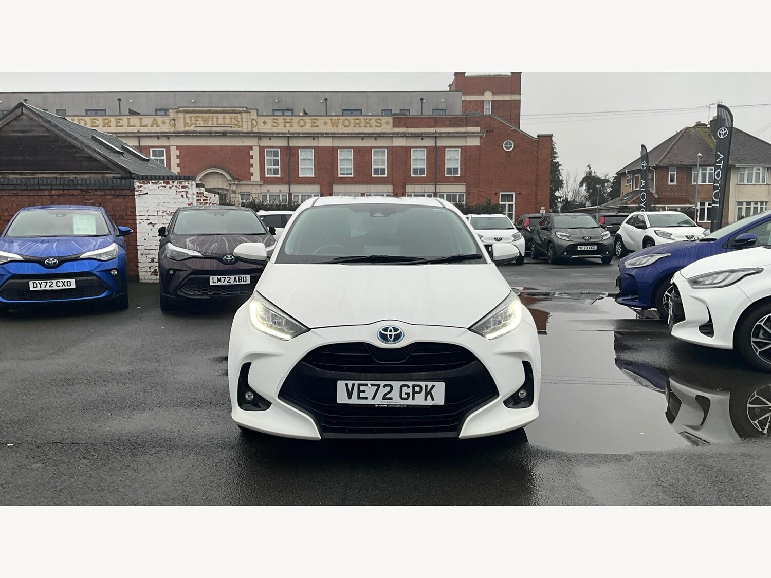 Used Toyota Yaris 2022 for sale - 77411849: Photo 17
