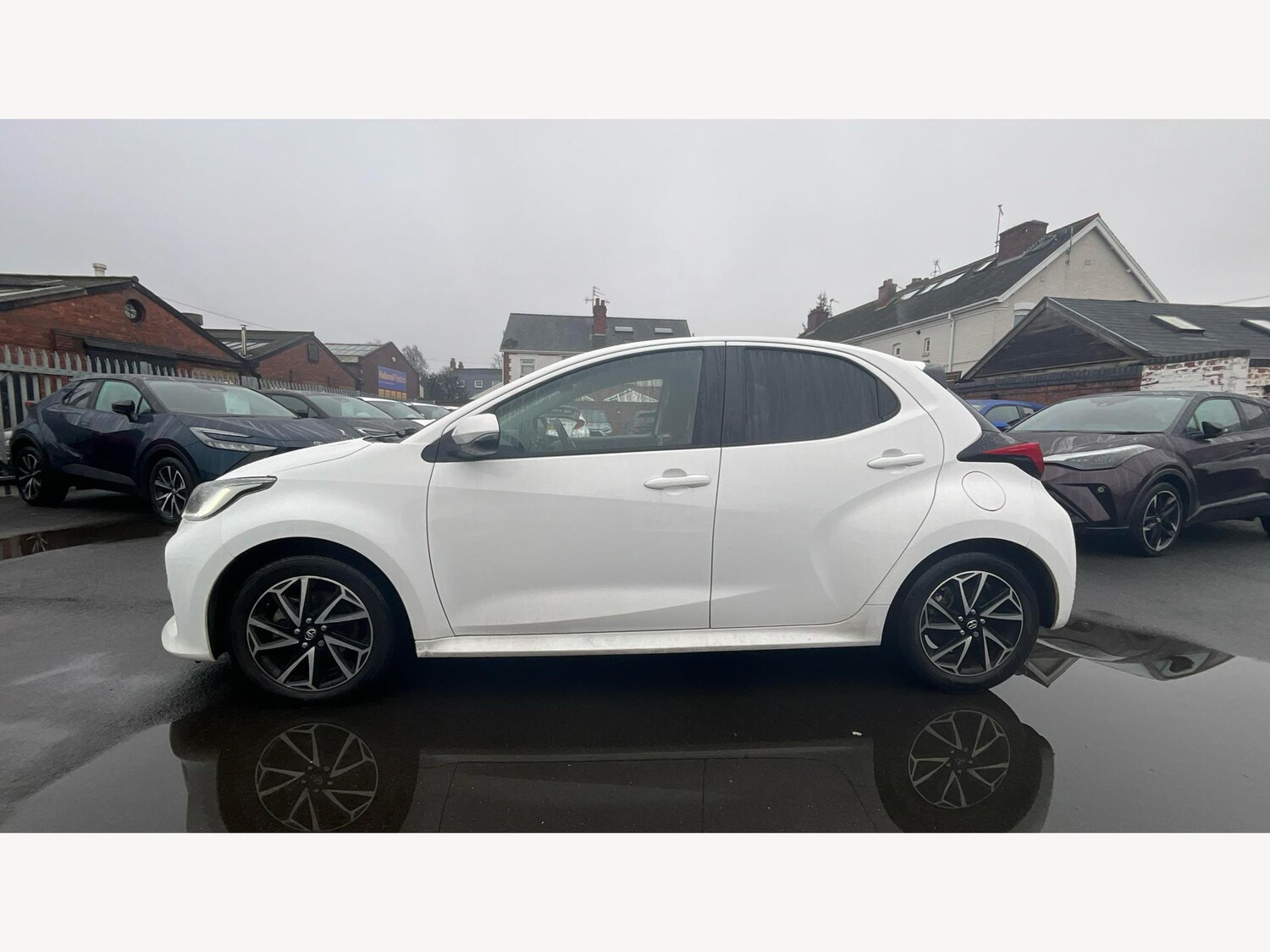 Used Toyota Yaris 2022 for sale - 77411849: Photo 19