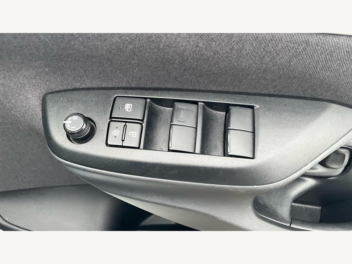 Used Toyota Yaris 2022 for sale - 77411849: Photo 28