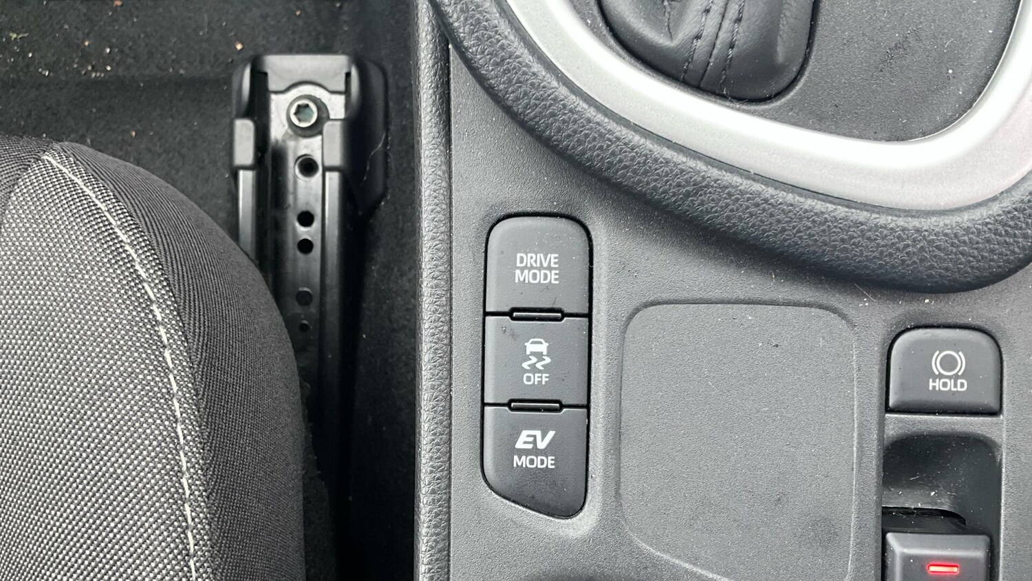 Used Toyota Yaris 2022 for sale - 77411849: Photo 38